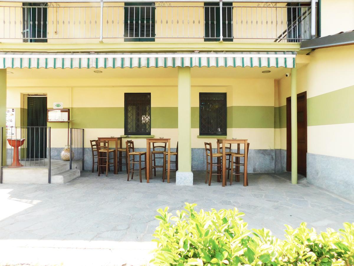 فندق Trattoria Due Citroni Casalgrasso المظهر الخارجي الصورة